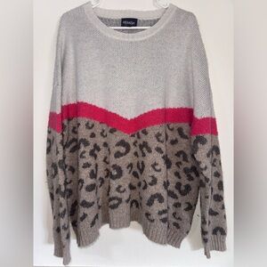 HEMISH Leopard, White, Pink Sweater Size 1XL/2XL
(Stain on shoulder see photos)